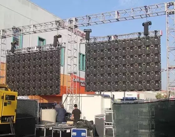 LED租賃屏LED舞臺屏安裝方式